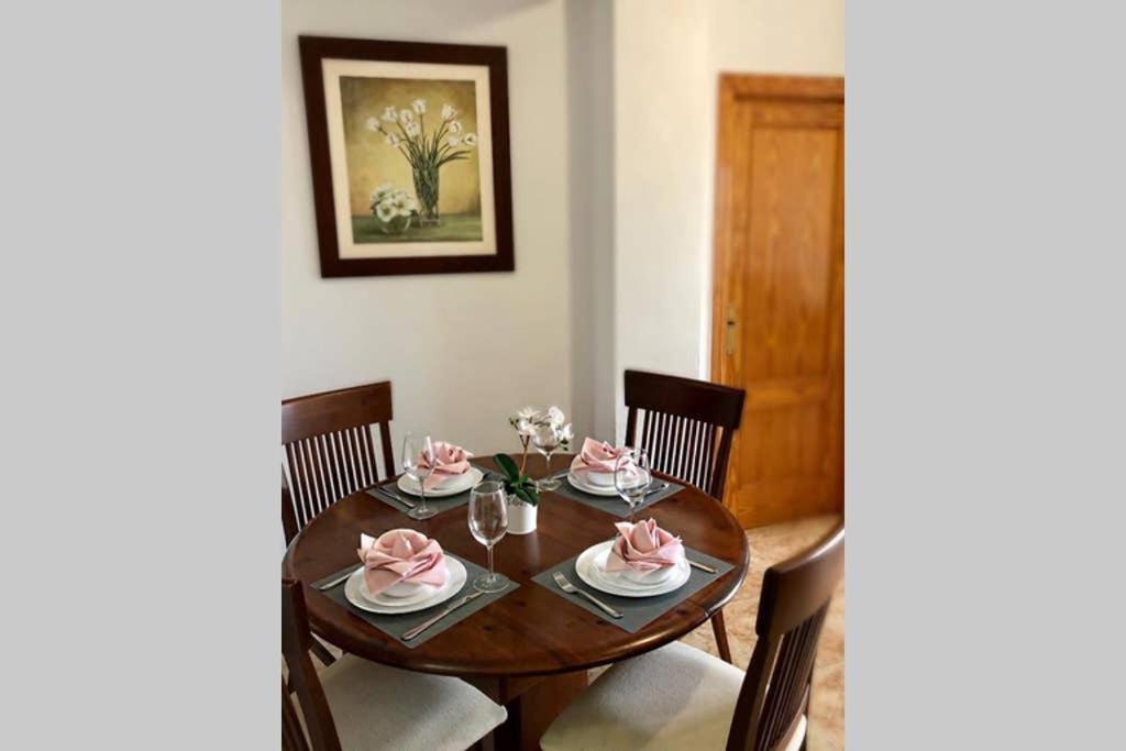 Apartamente Gil Vallejos Торевьиа Экстерьер фото